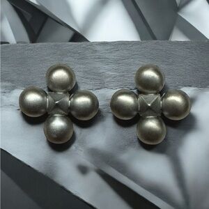 Vintage Chic Metallic Silver Cluster Clip Earrings